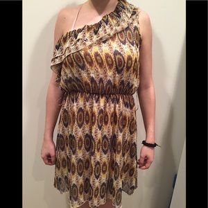 NWT! One Shoulder Summer Dress